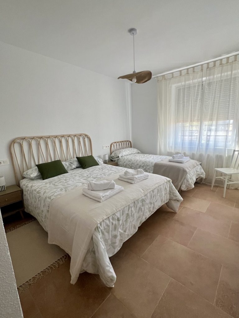 Habitación Parda de montaña de casa rural Escuelas de Prado Alegre